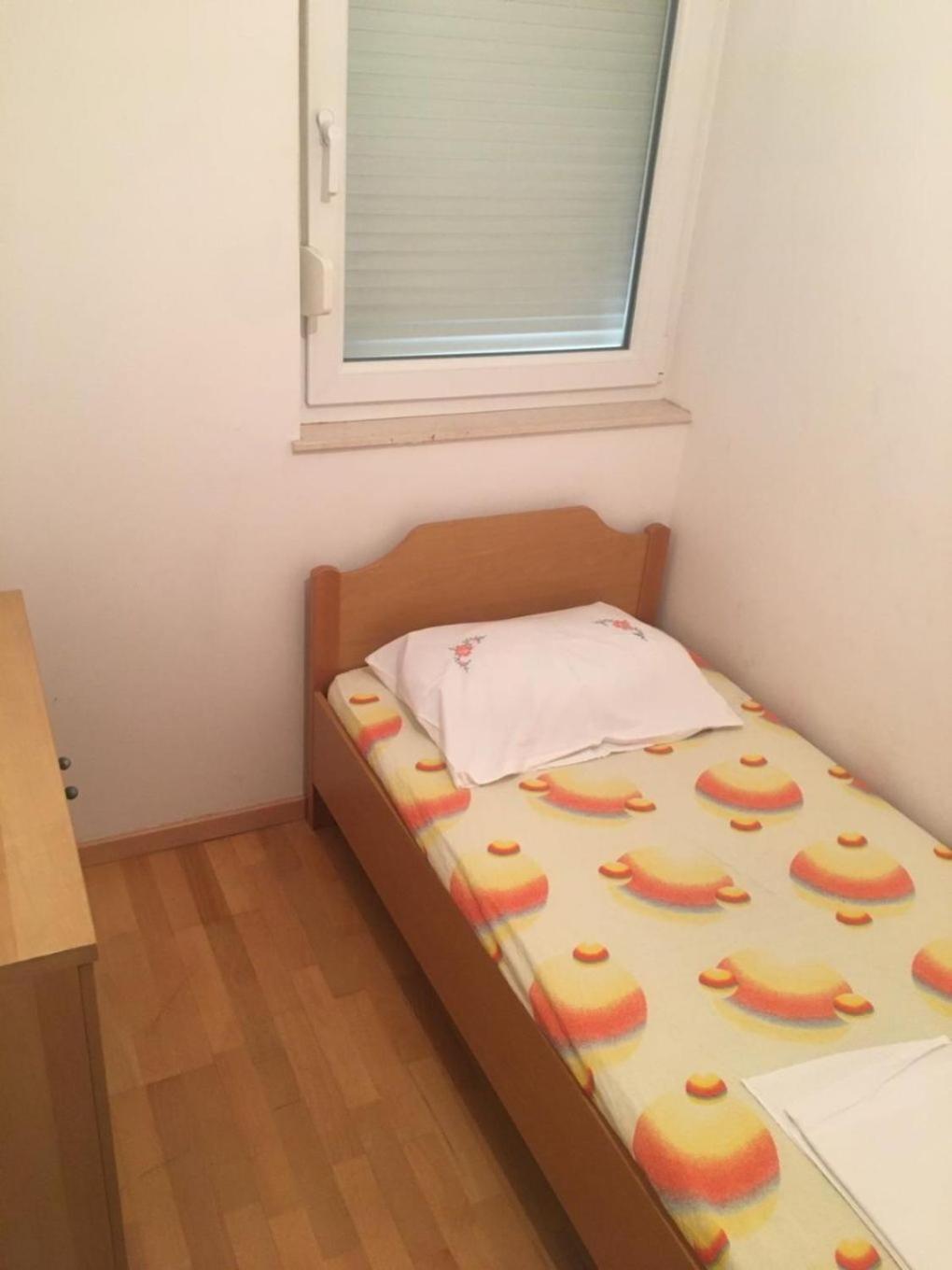 Apartment Zdrave - Free Parking Макарска Екстериор снимка